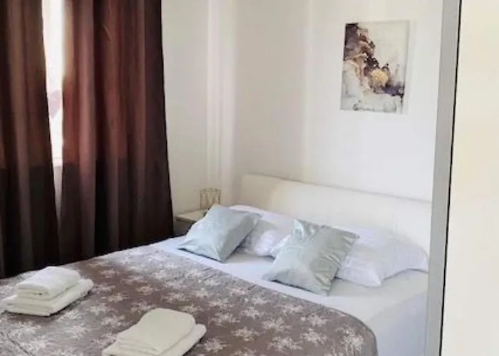 Brazza - Two Bedroom 1 Villa Milna