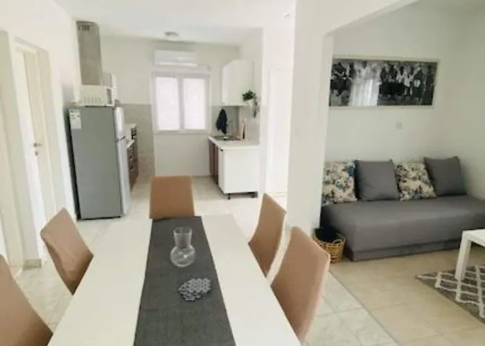 Brazza - Two Bedroom 1 Villa *